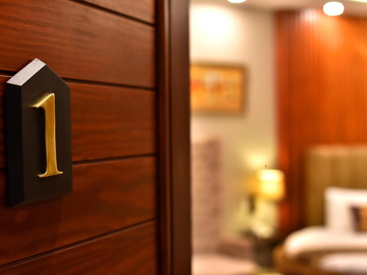 Imperial Suites ラホール エクステリア 写真